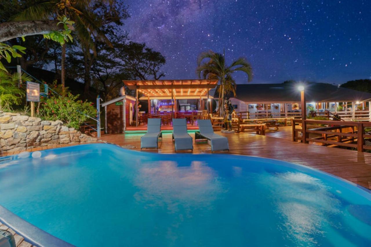 Hotel And Dive Center Roatan Yacht Club French Harbour Eksteriør billede